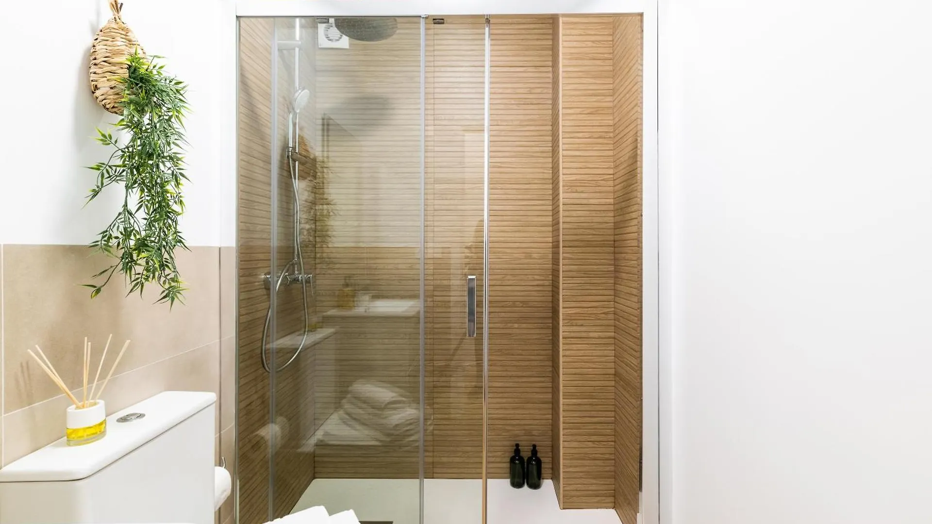 Centro Y Confort: Junto A Corte Ingles Appartement Granada
