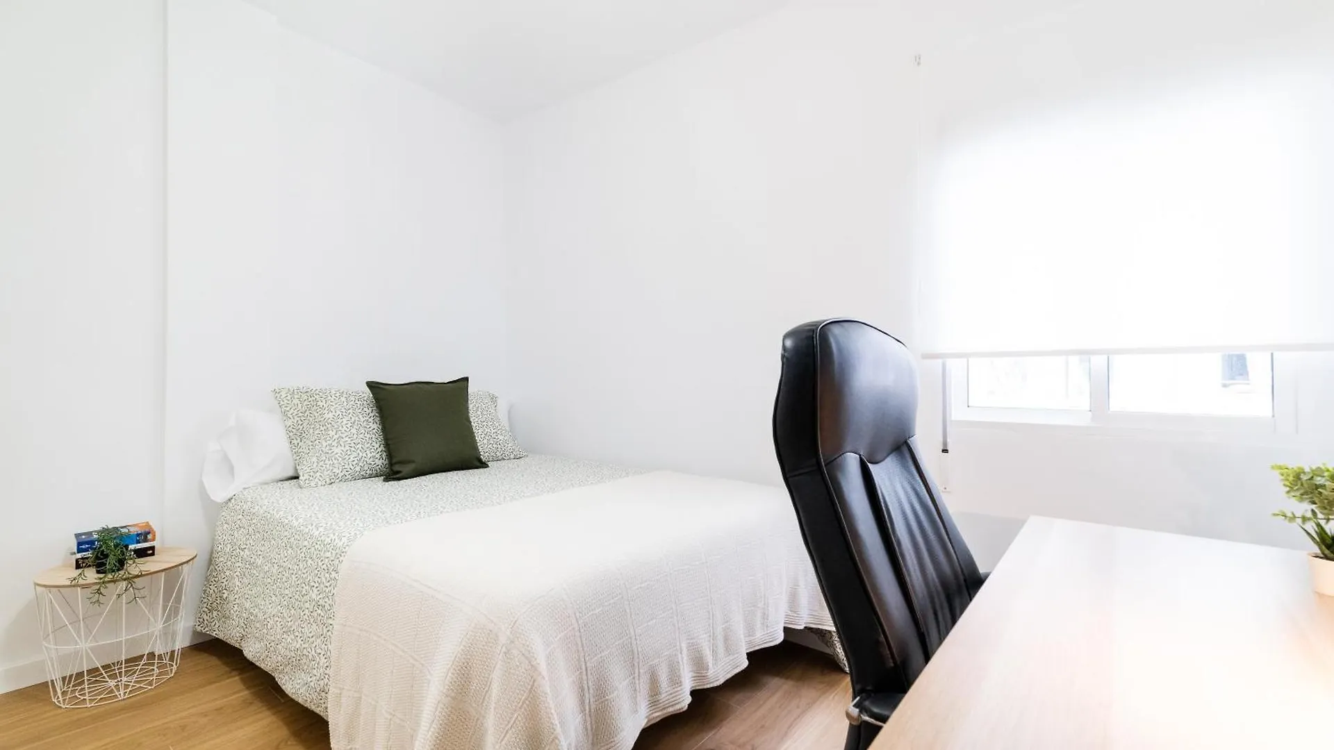 Centro Y Confort: Junto A Corte Ingles Apartment Granada Spain